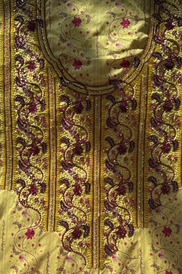 Nargis & Mashmoom Bloom